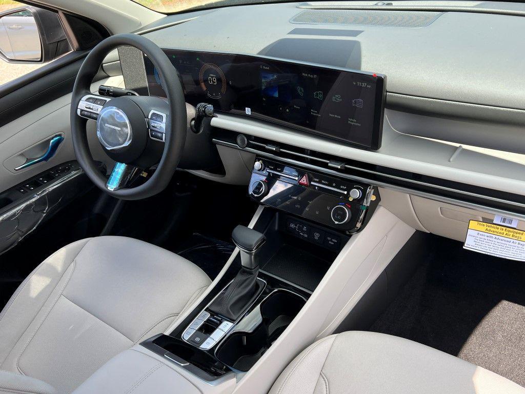 new 2026 Hyundai Tucson car, priced at $31,695