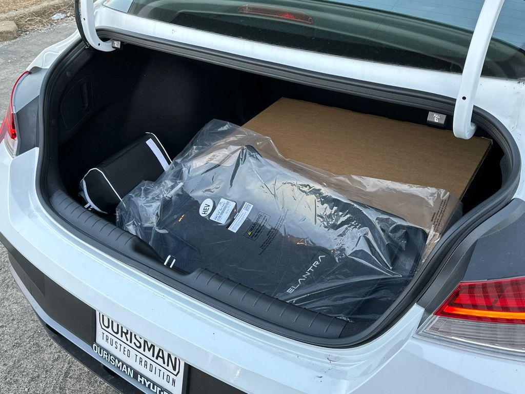 new 2026 Hyundai ELANTRA HEV car, priced at $25,985