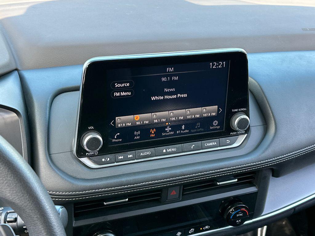 used 2023 Nissan Rogue car, priced at $18,801