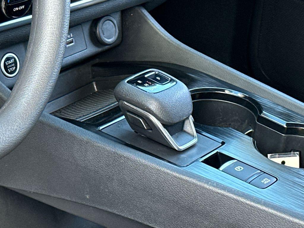 used 2023 Nissan Rogue car, priced at $18,801