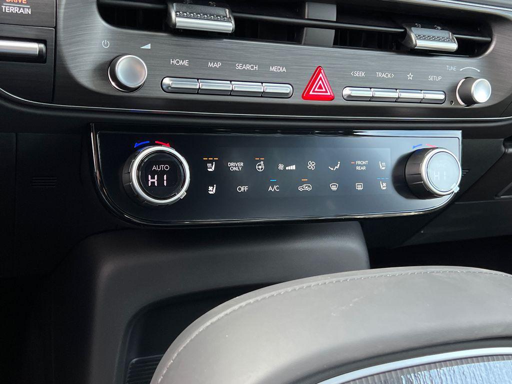 new 2026 Hyundai Palisade Hybrid car, priced at $61,145