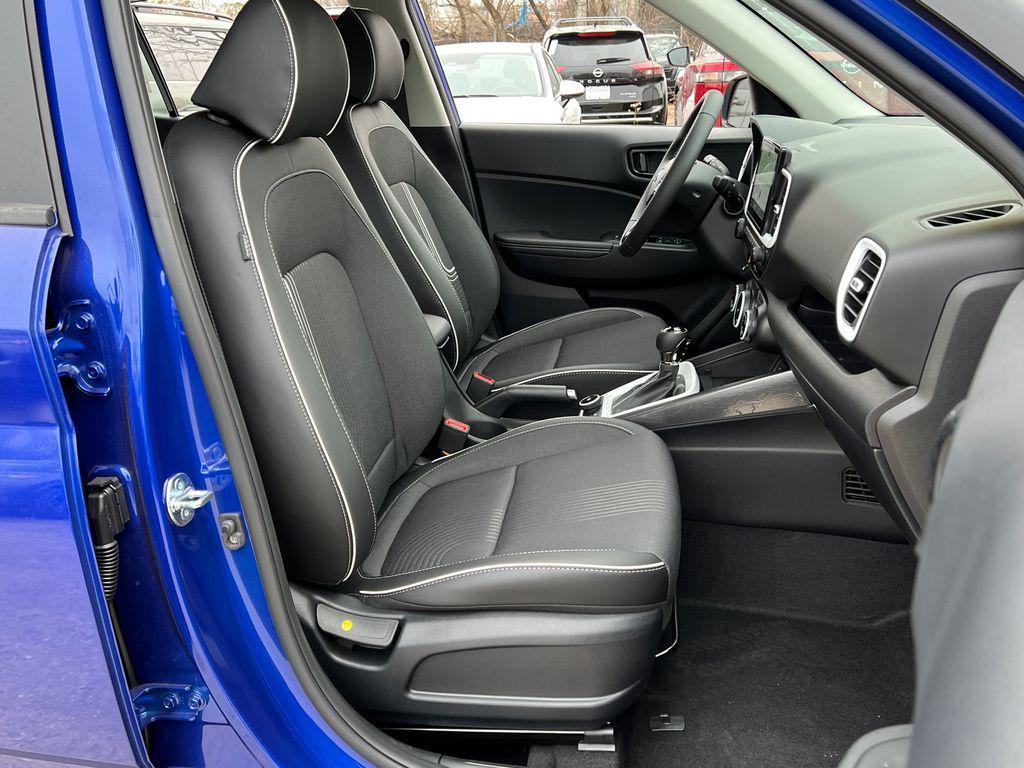 new 2025 Hyundai Venue car, priced at $22,972