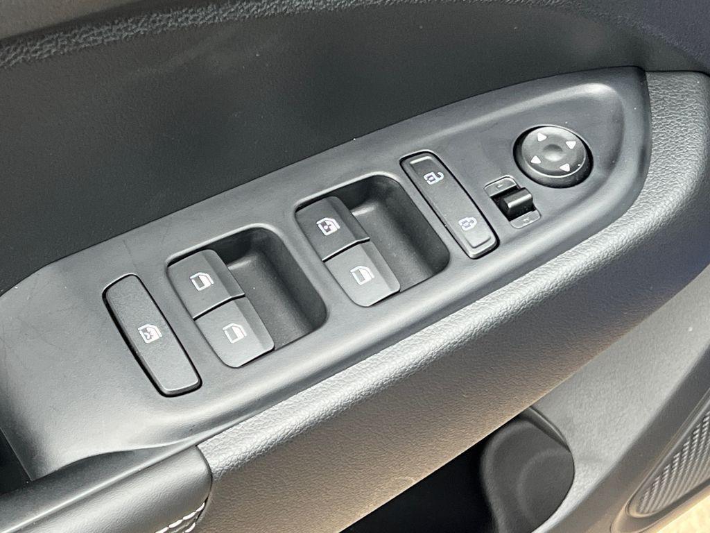 new 2025 Hyundai Venue car, priced at $22,972