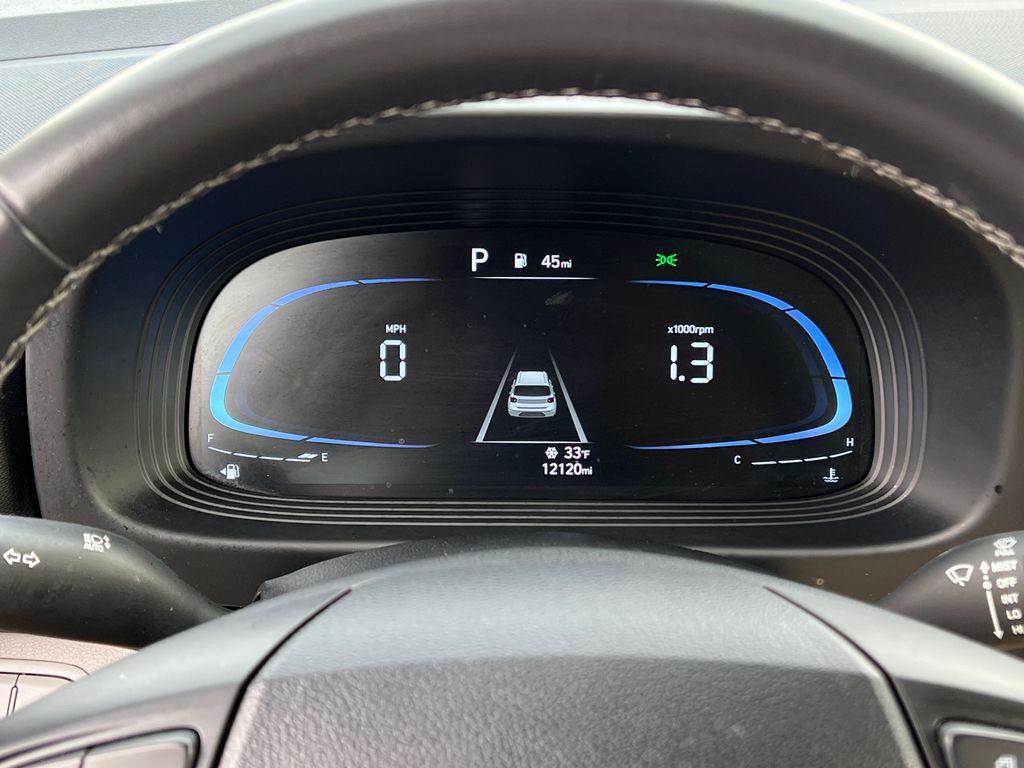 used 2025 Hyundai Venue car, priced at $19,801