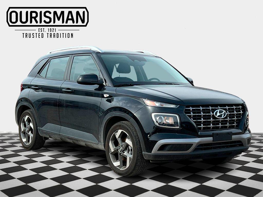 used 2025 Hyundai Venue car, priced at $19,801