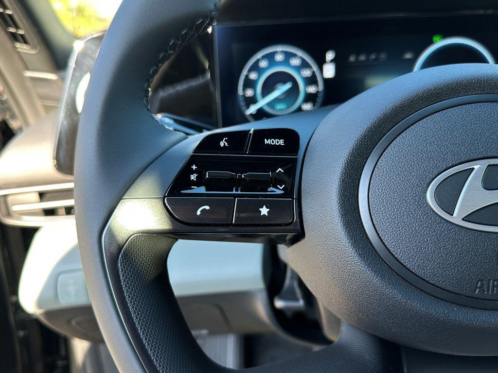 new 2025 Hyundai ELANTRA HEV car, priced at $26,995