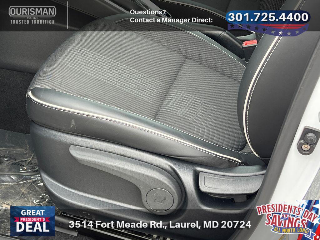 used 2024 Hyundai Venue car, priced at $19,703