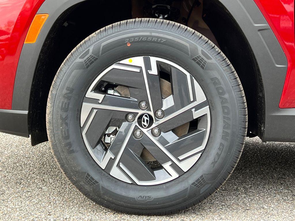 new 2026 Hyundai TUCSON Hybrid car, priced at $30,595