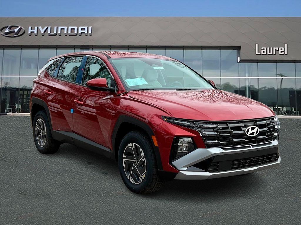 new 2026 Hyundai TUCSON Hybrid car, priced at $30,595