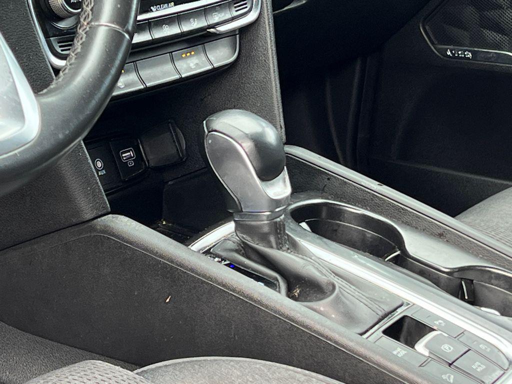 used 2020 Hyundai Santa Fe car, priced at $16,404