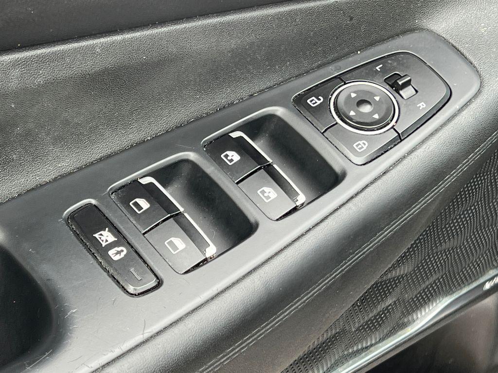 used 2020 Hyundai Santa Fe car, priced at $16,404