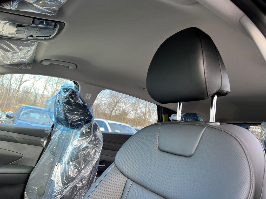 new 2026 Hyundai TUCSON Hybrid car, priced at $37,370