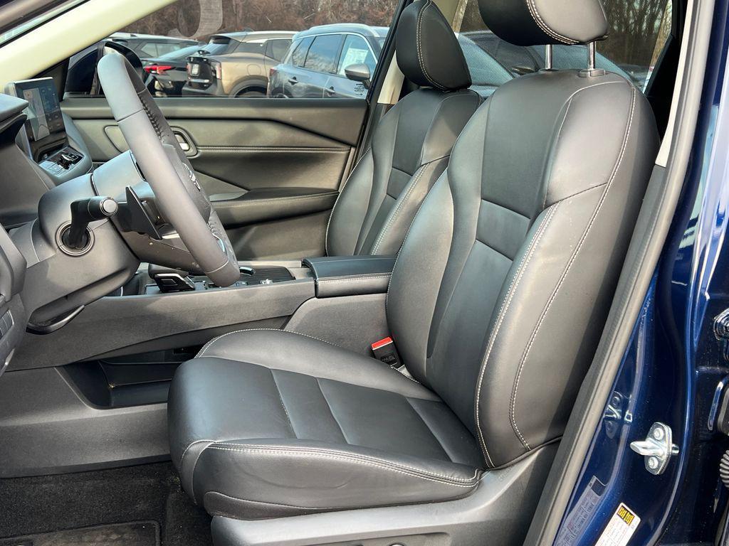 used 2024 Nissan Rogue car, priced at $26,903