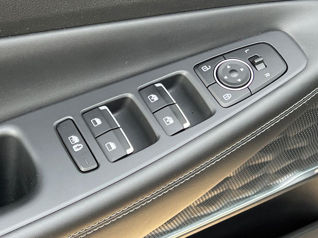 used 2022 Hyundai SANTA FE HEV car, priced at $24,603