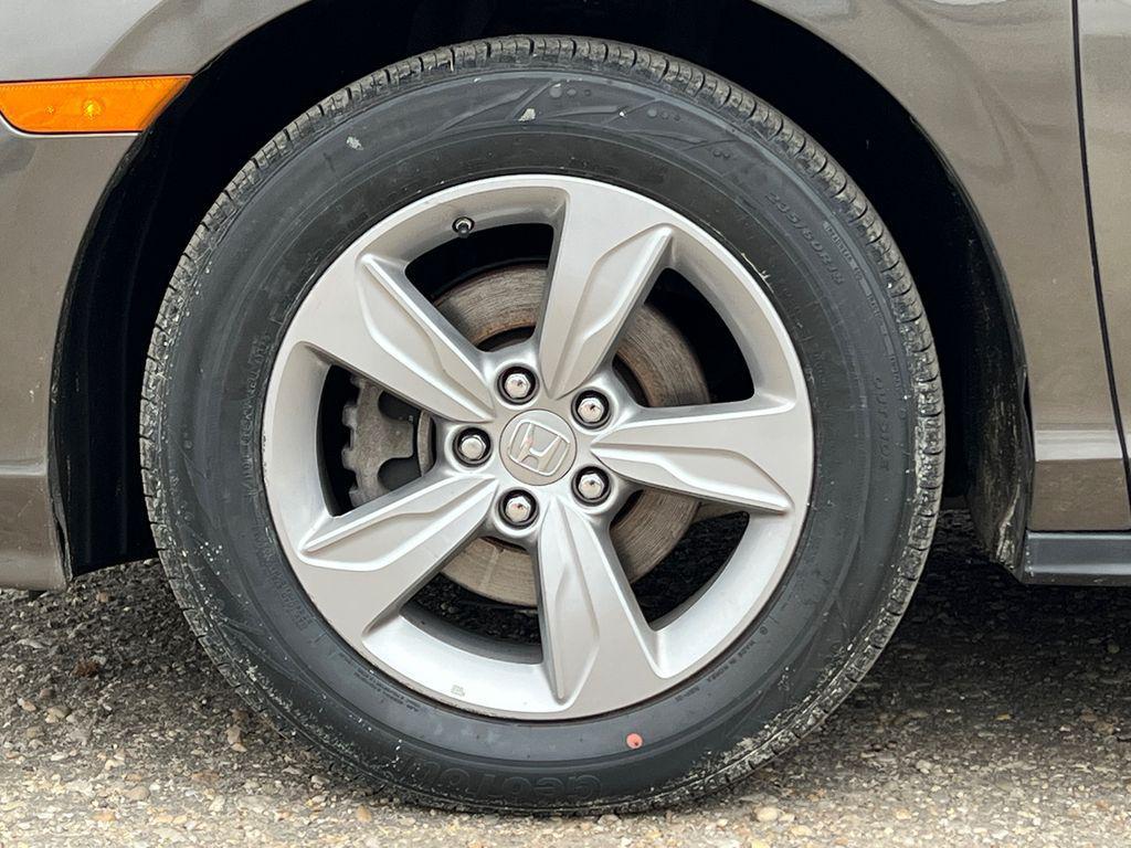 used 2018 Honda Odyssey car, priced at $18,903