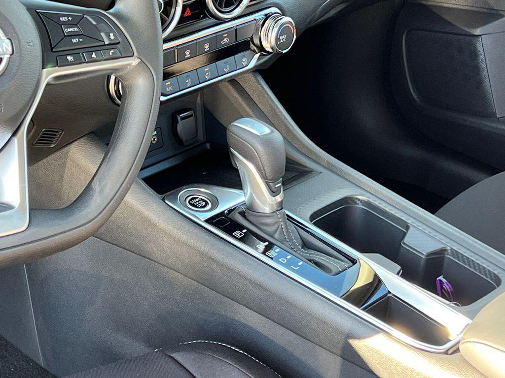 new 2026 Hyundai Elantra car, priced at $22,985