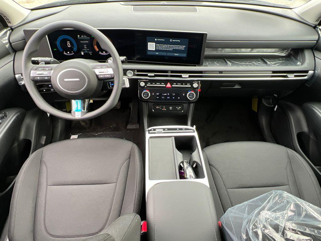 new 2026 Hyundai TUCSON Hybrid car, priced at $31,995