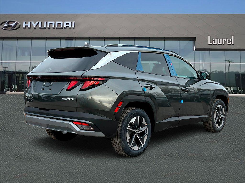 new 2026 Hyundai TUCSON Hybrid car, priced at $31,995