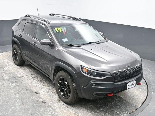 used 2019 Jeep Cherokee car, priced at $17,928