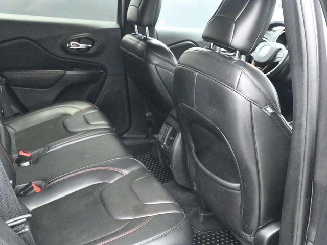 used 2019 Jeep Cherokee car, priced at $17,928