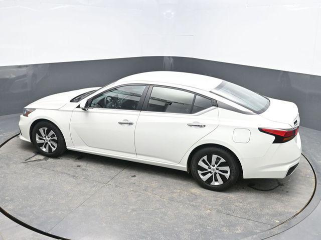 used 2021 Nissan Altima car, priced at $15,884