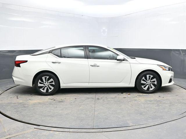 used 2021 Nissan Altima car, priced at $15,884