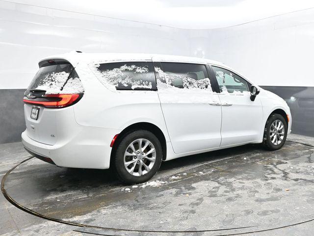 used 2023 Chrysler Pacifica car, priced at $26,130