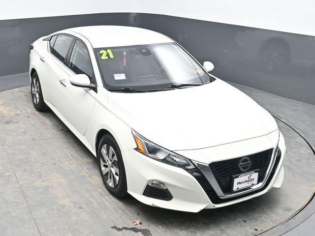 used 2021 Nissan Altima car, priced at $14,166