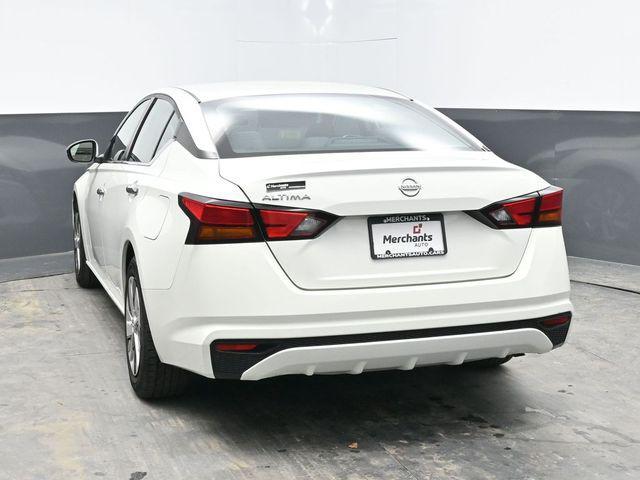 used 2021 Nissan Altima car, priced at $13,900