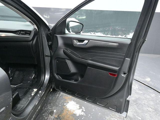 used 2022 Ford Escape car, priced at $20,123