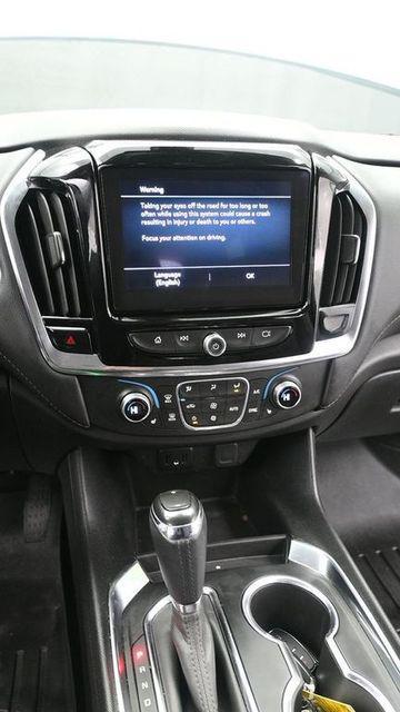 used 2020 Chevrolet Traverse car, priced at $22,373
