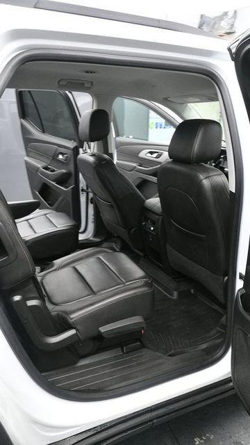 used 2020 Chevrolet Traverse car, priced at $22,373