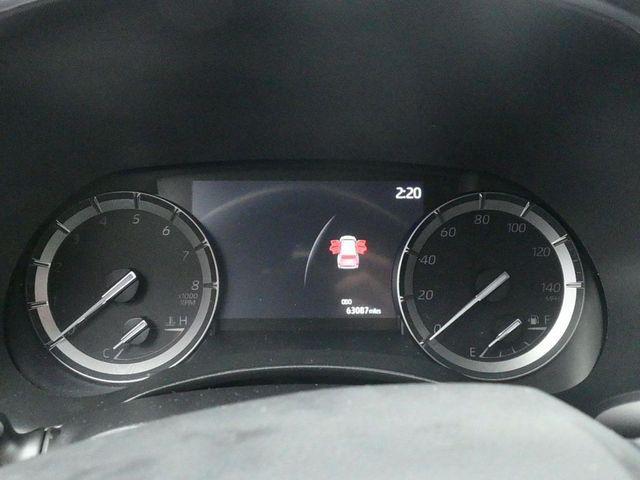 used 2021 Toyota Highlander car, priced at $31,214