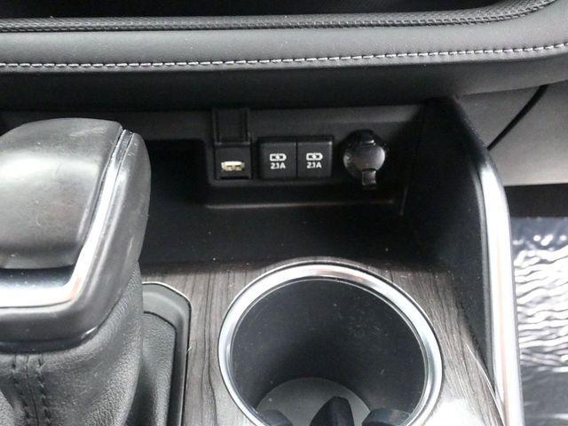 used 2021 Toyota Highlander car, priced at $31,214