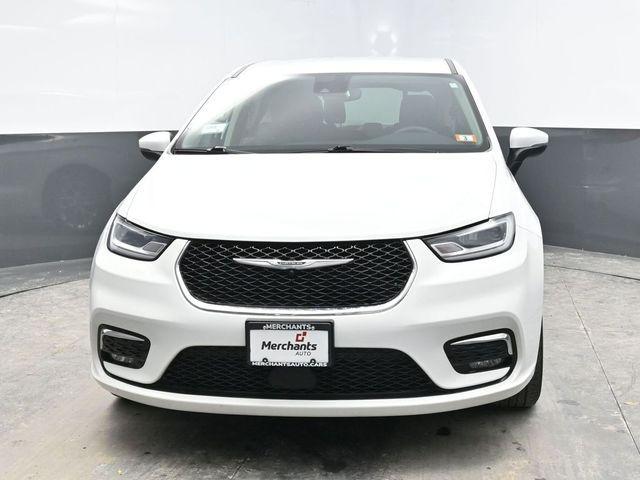 used 2023 Chrysler Pacifica car, priced at $23,787