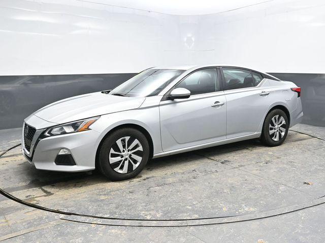 used 2021 Nissan Altima car, priced at $13,386