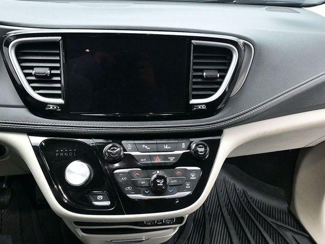 used 2023 Chrysler Pacifica car, priced at $24,251