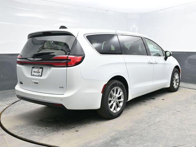used 2023 Chrysler Pacifica car, priced at $24,251