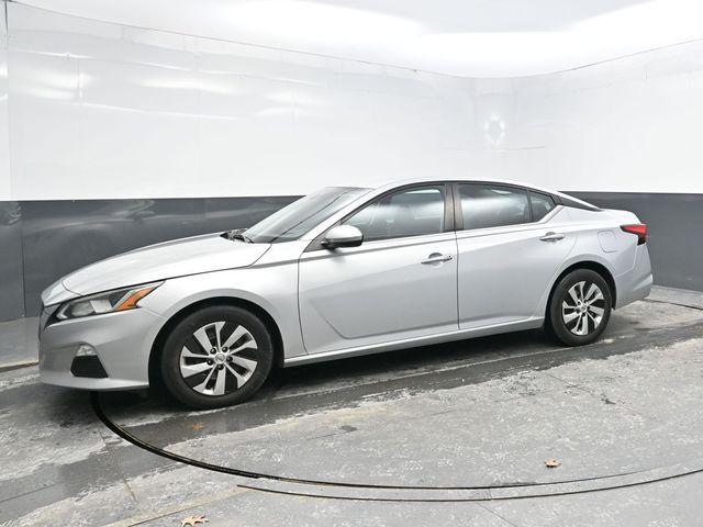 used 2021 Nissan Altima car, priced at $14,075