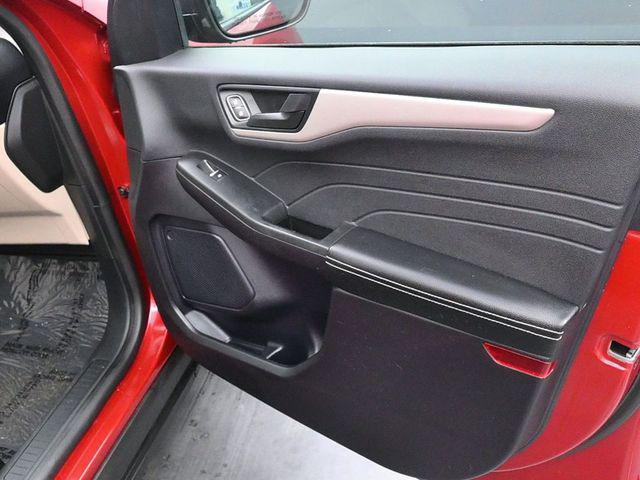 used 2022 Ford Escape car, priced at $21,531