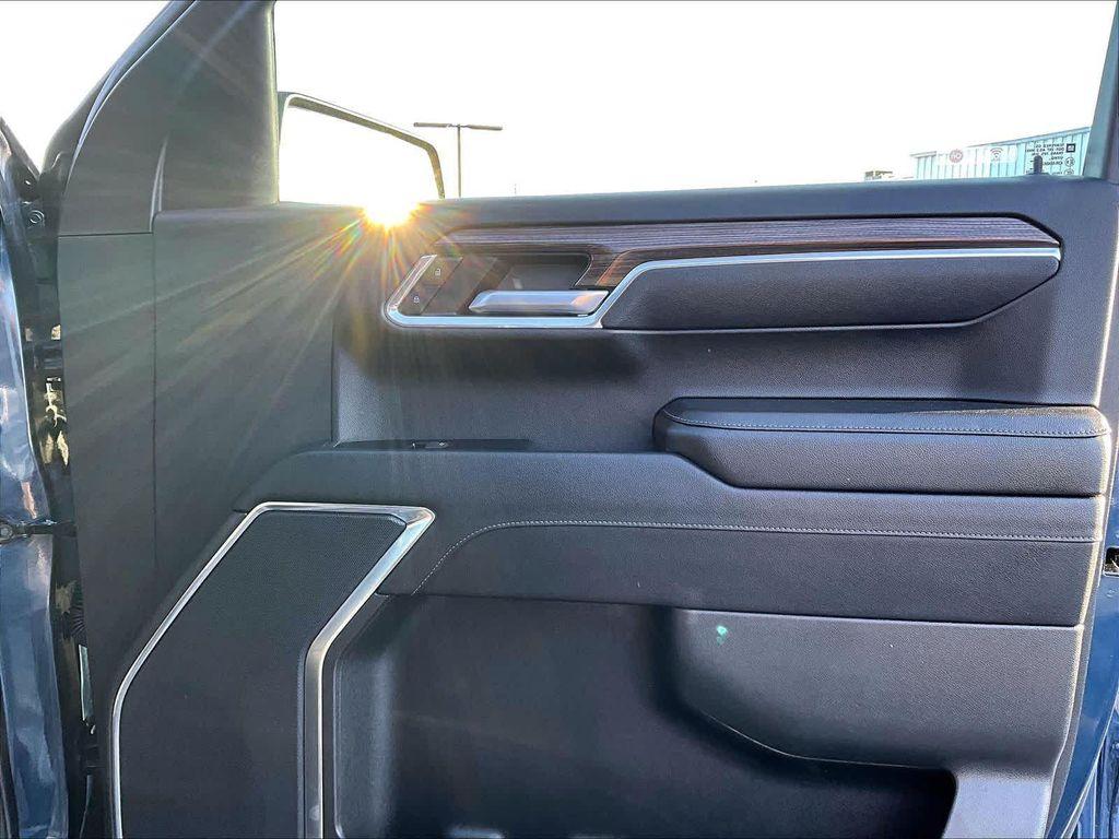 used 2023 Chevrolet Silverado 1500 car, priced at $35,582