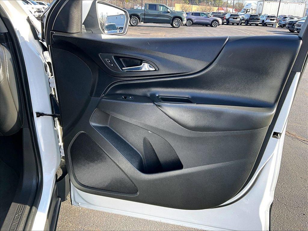 used 2023 Chevrolet Equinox car, priced at $22,024