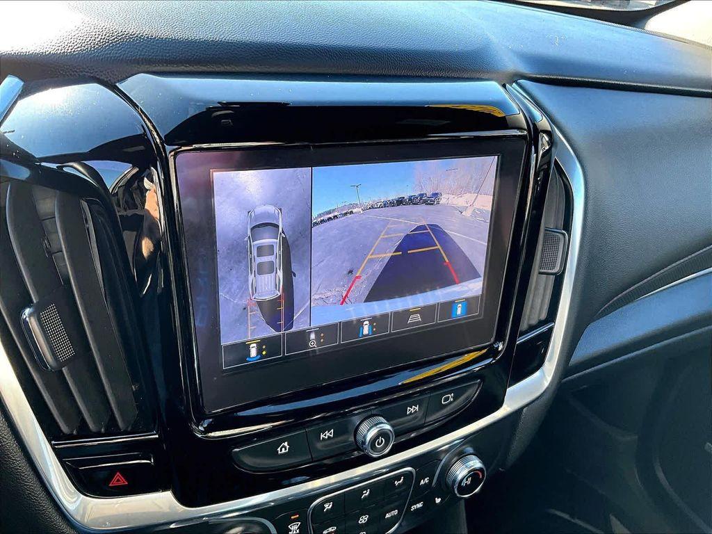 used 2023 Chevrolet Traverse car, priced at $34,698