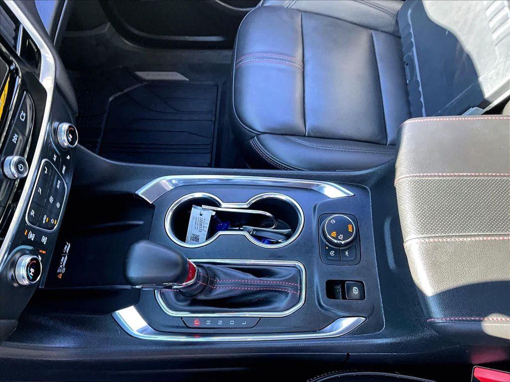 used 2023 Chevrolet Traverse car, priced at $34,698