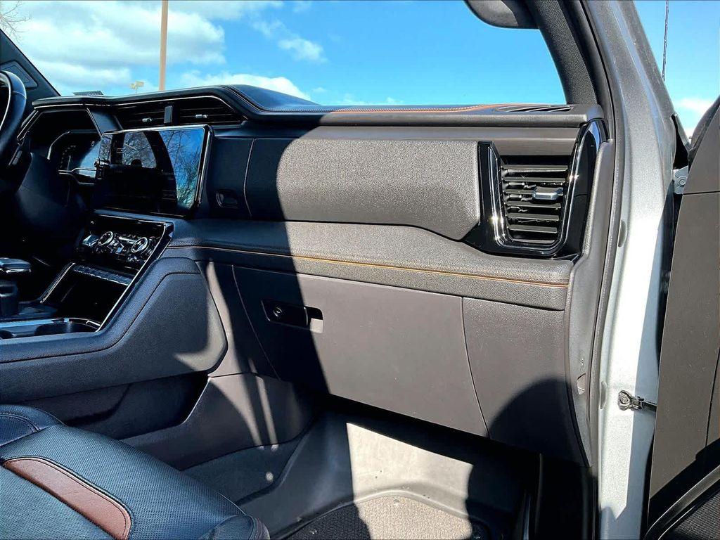 used 2023 GMC Sierra 1500 car, priced at $49,477