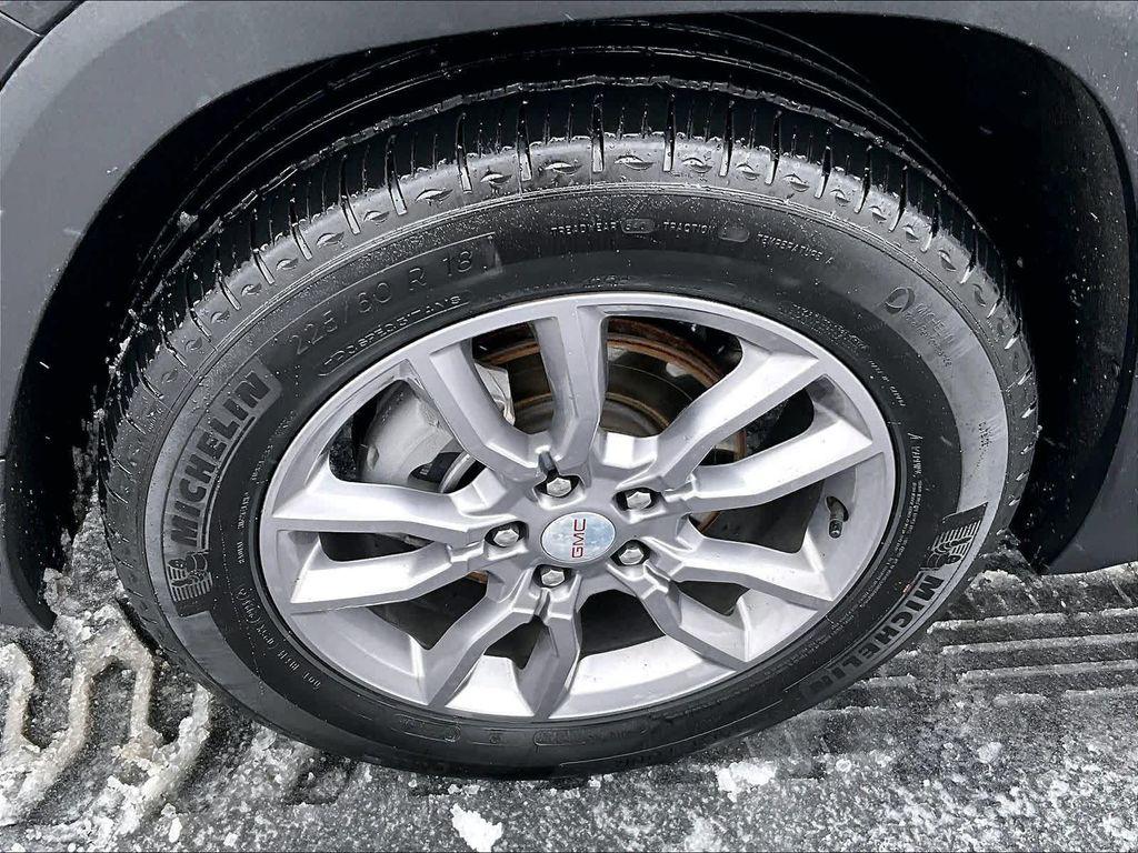 used 2024 GMC Terrain car, priced at $26,416