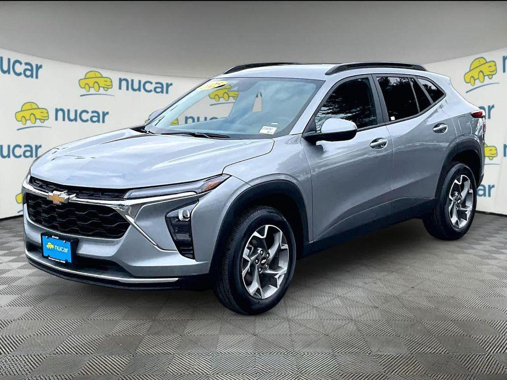 used 2025 Chevrolet Trax car, priced at $21,470