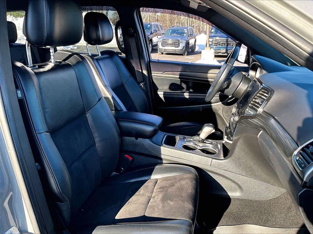 used 2021 Jeep Grand Cherokee car, priced at $23,990