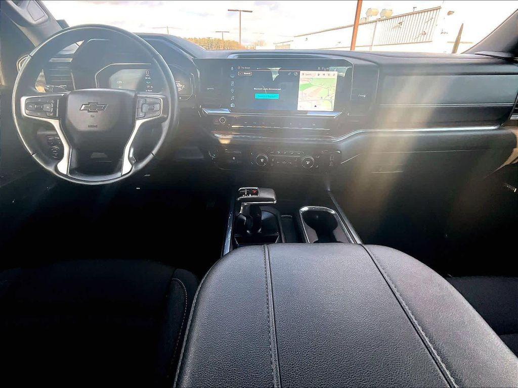 used 2024 Chevrolet Silverado 1500 car, priced at $47,390
