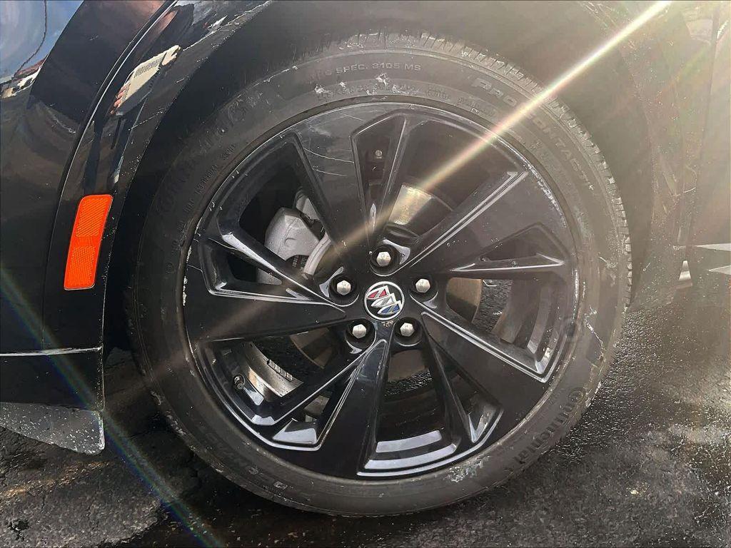 used 2023 Buick Envision car, priced at $26,440